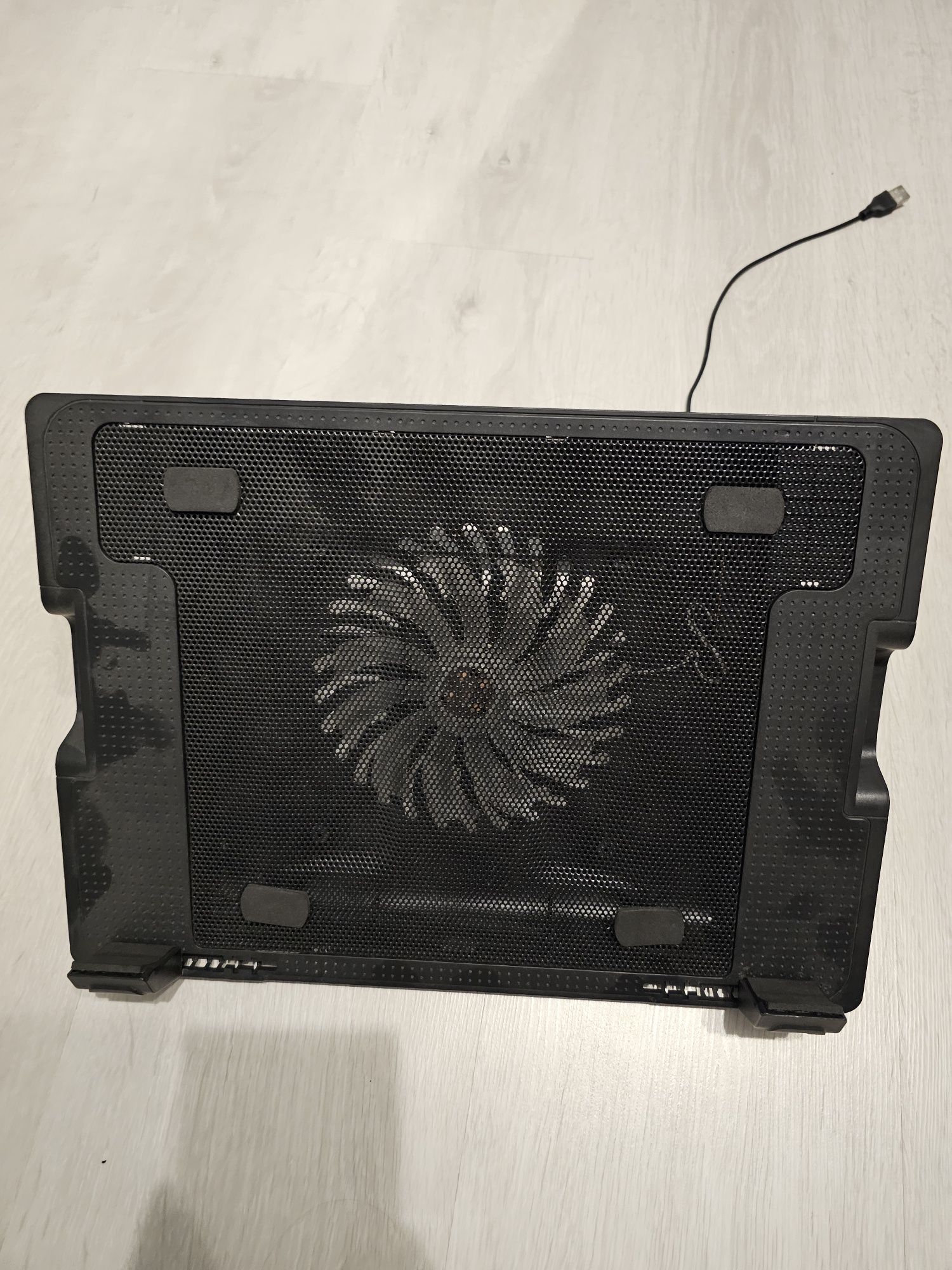 ACER Aspire ES15+ ladowarka i gratis płyta chłodząca