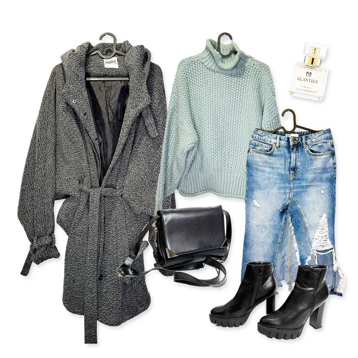 Paka ciuchów damskich, zestaw ubrań i dodatków 108 szt rozm XS-S