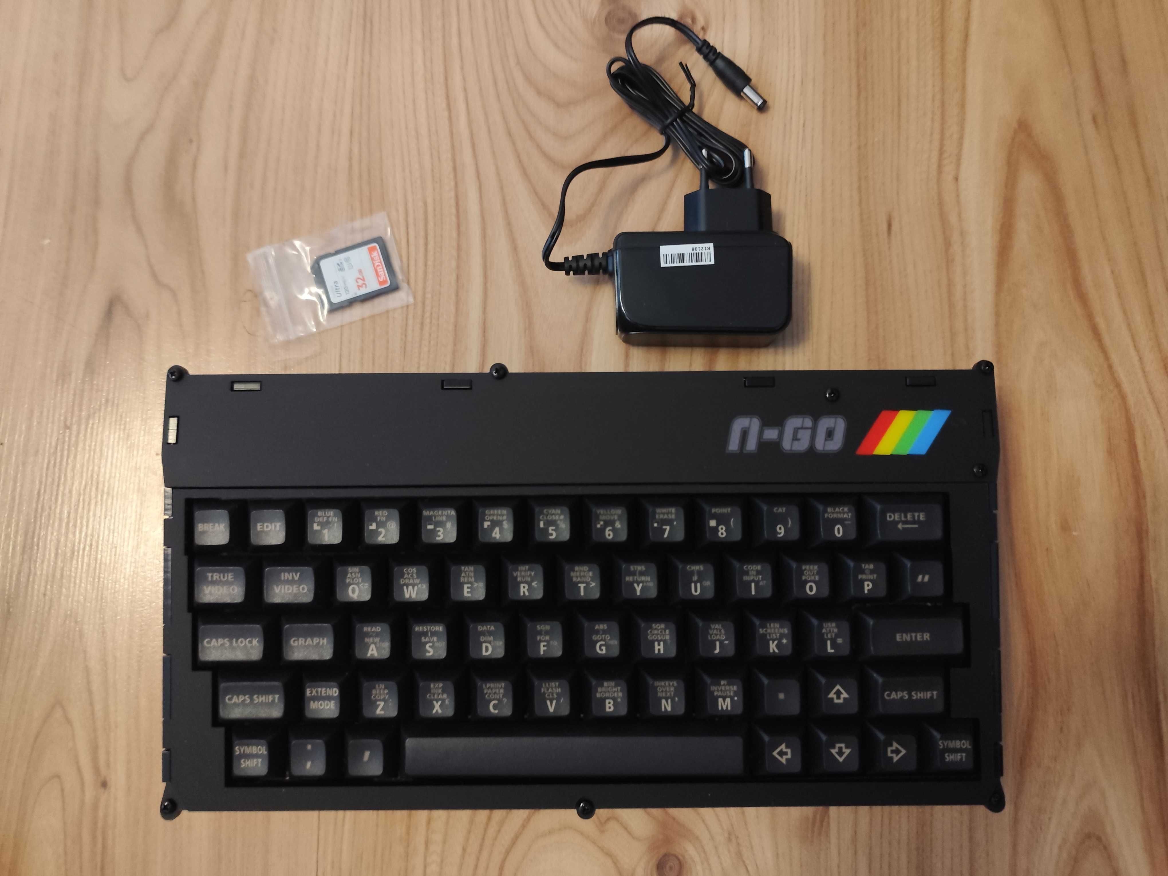 ZX Spectrum Next klon N-GO - komputer