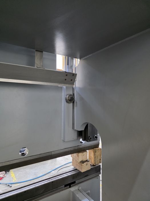 Prasa Krawedziowa krawedziarka SAFAN 120 ton 4300mm CNC