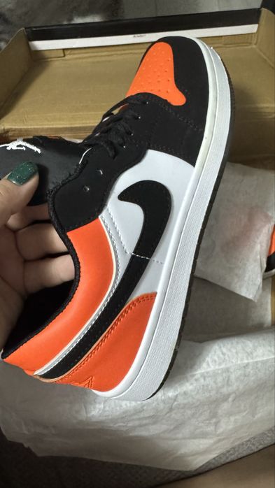 Кроссовки джордан новые