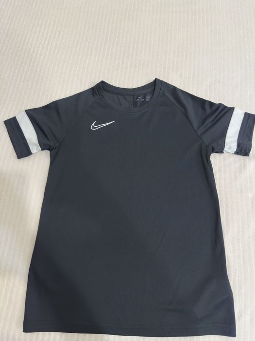 Nike t-shirt unisex czarny nowy 36
