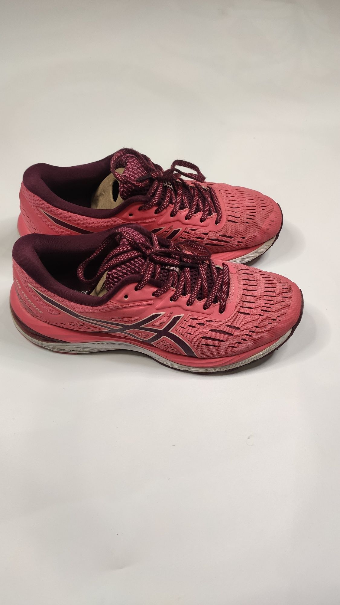 Оригінальні кросівки ASICS gel-cumulus 20, 40 розмір