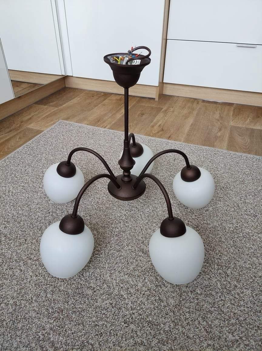 Lampa wisząca, żyrandol