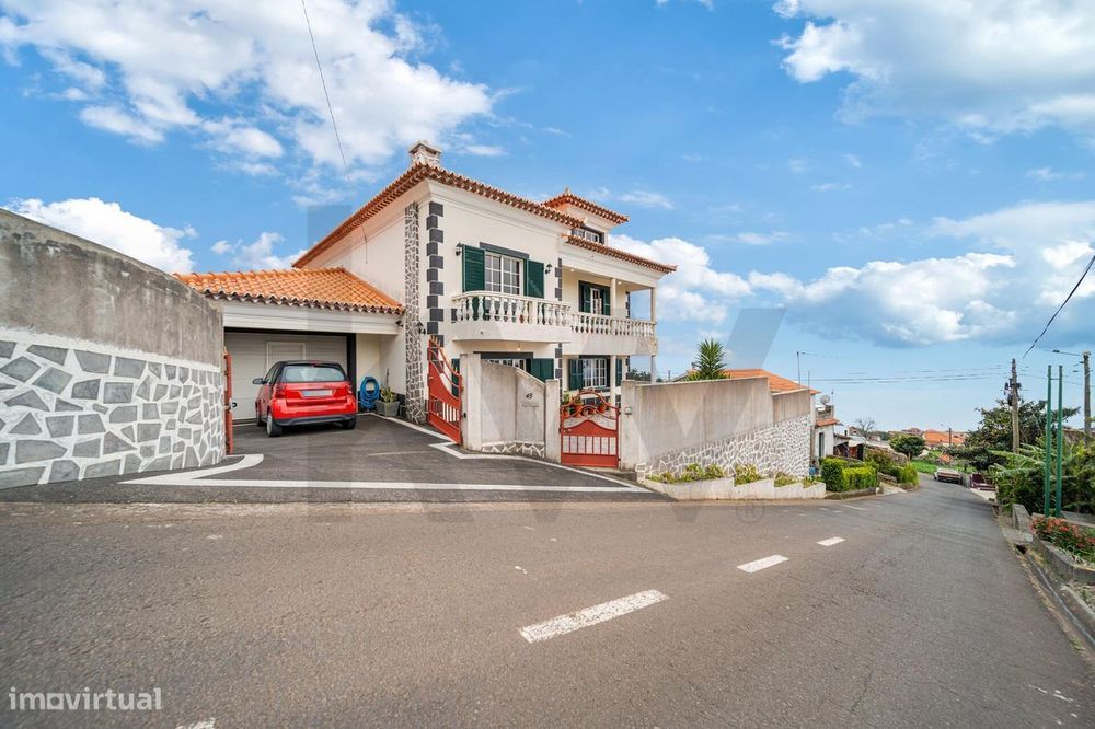 Moradia  T3- Isolada- Canhas -Ponta Do Sol