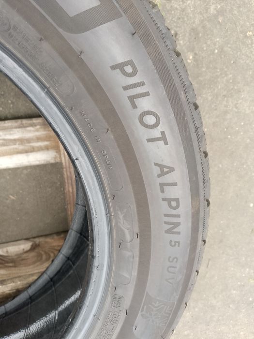 Opony zimowe 225/60/17