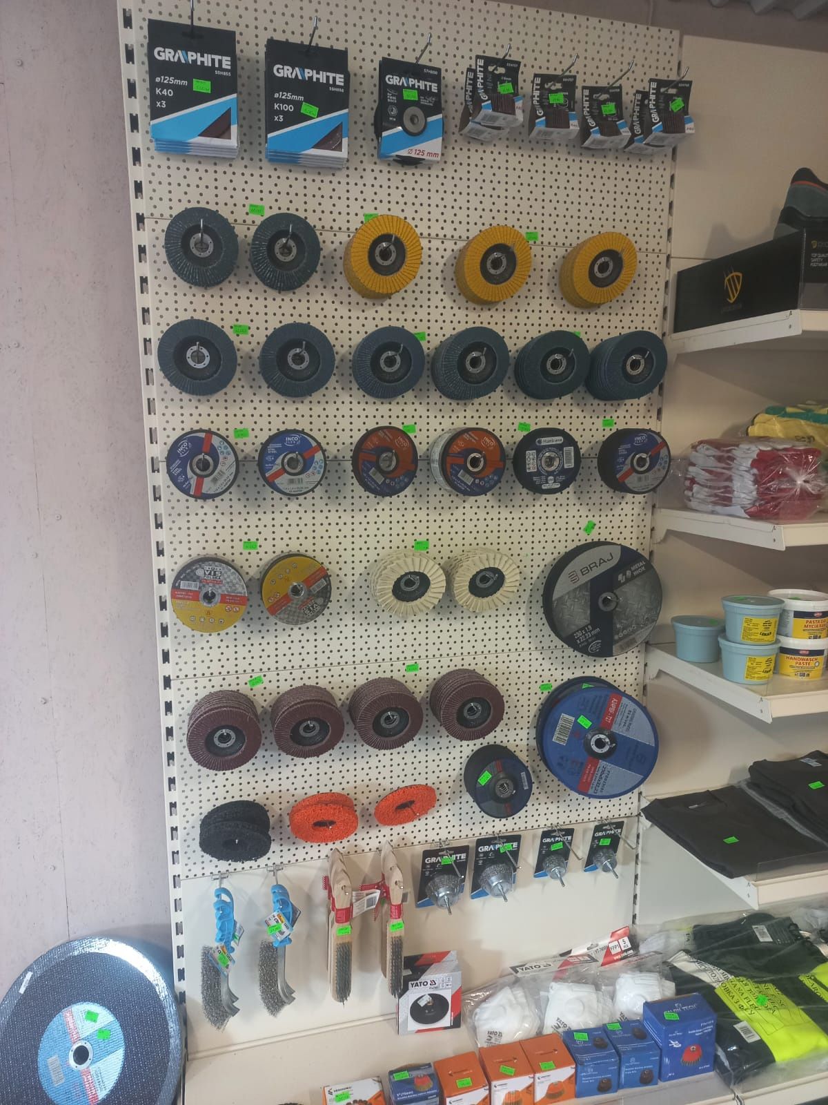 Gazy techniczne. Artykuły spawalnicze , drobne narzedzia