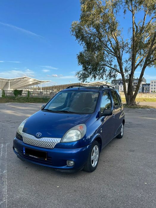 Toyota Yaris Verso Toyota Yaris Verso 1.4D Piękny lakier, bardzo dobrze utrzymana, hak