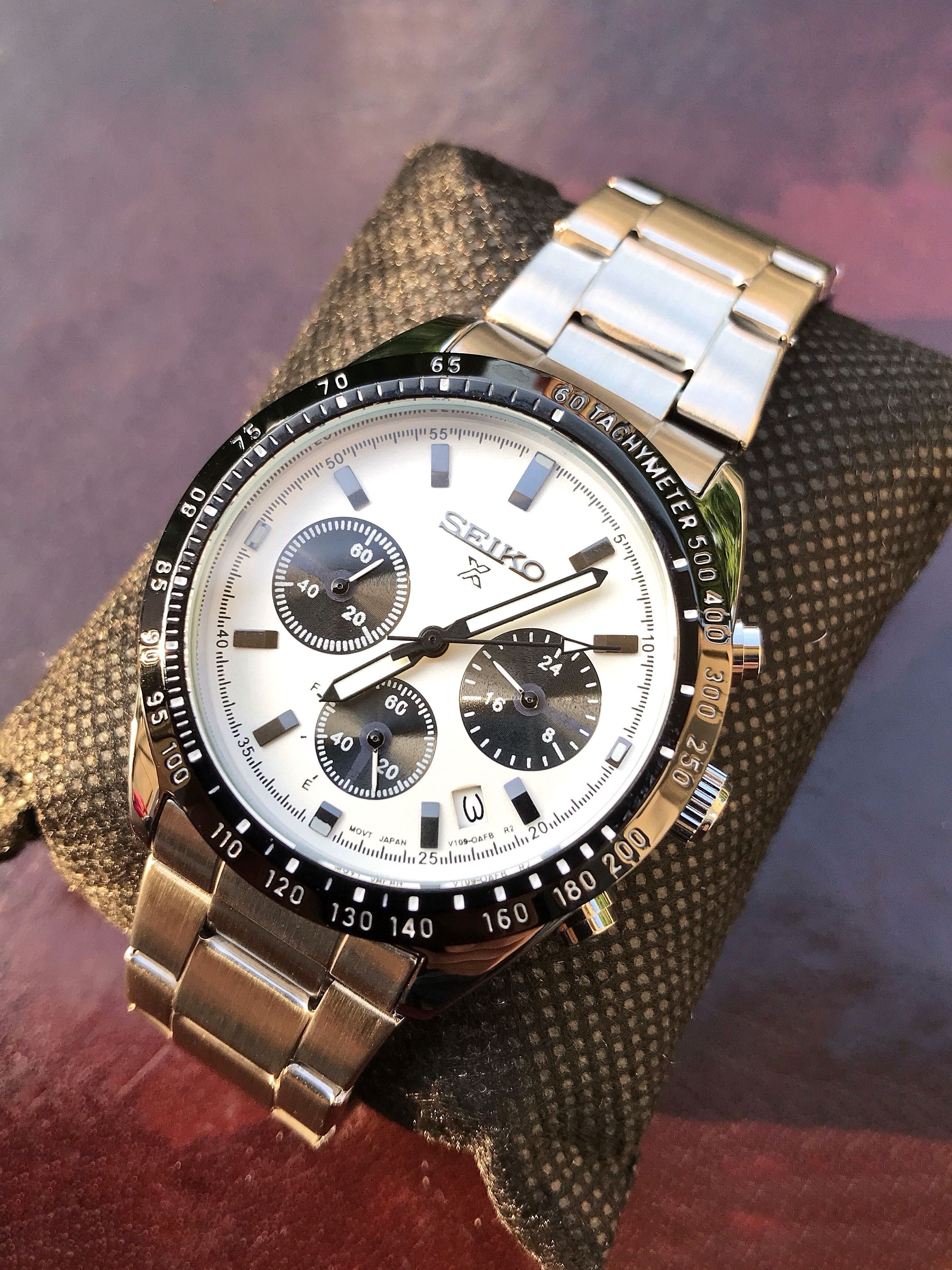 Zegarek Seiko Mod SSC813 Panda, Solar Speedtimer Chronograph
