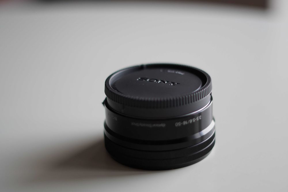 sony 16-50mm f/3.5-5.6