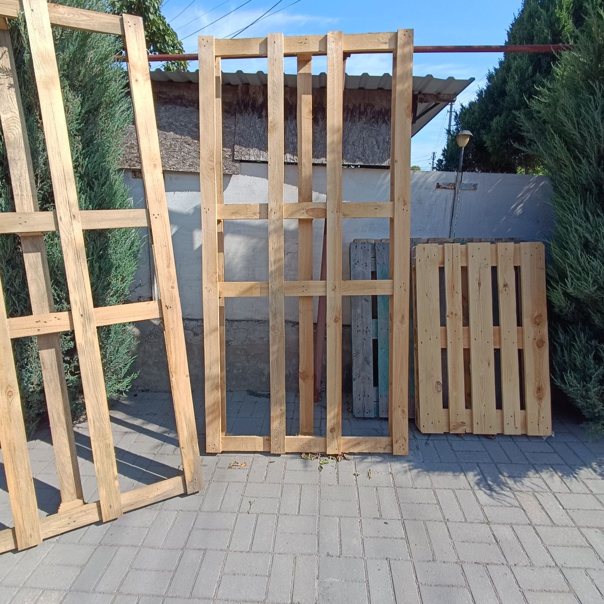 Продам готовый деревянный забор