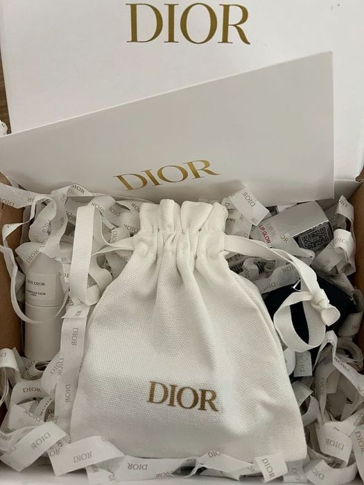 Мішечки DIOR з бірками