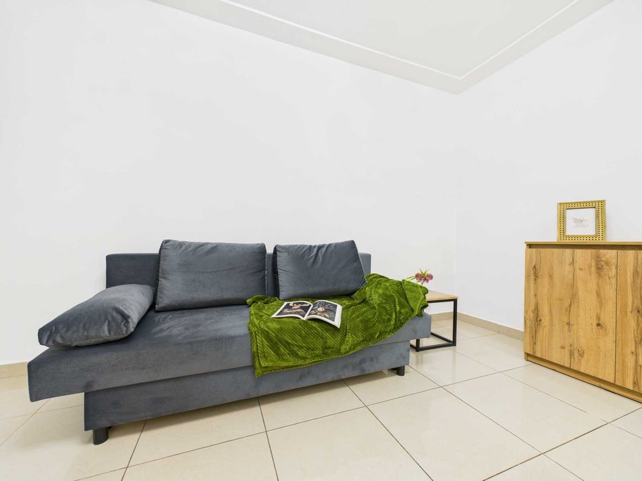 Duża kawalerka po generalnym remoncie - Bytom Wrocławska