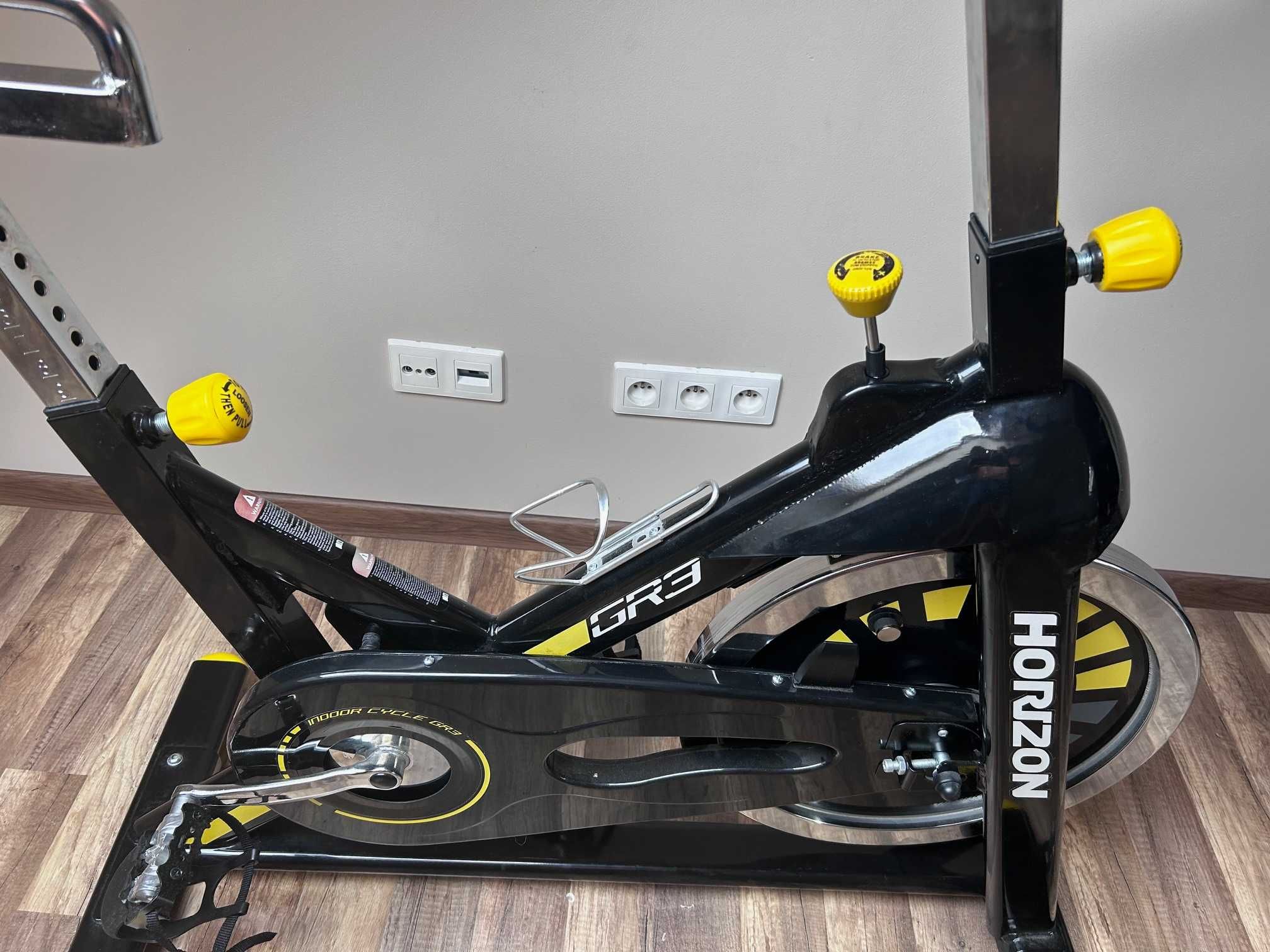 Rower spinningowy HORIZON FITNESS GR3 z wyświetlaczem LCD