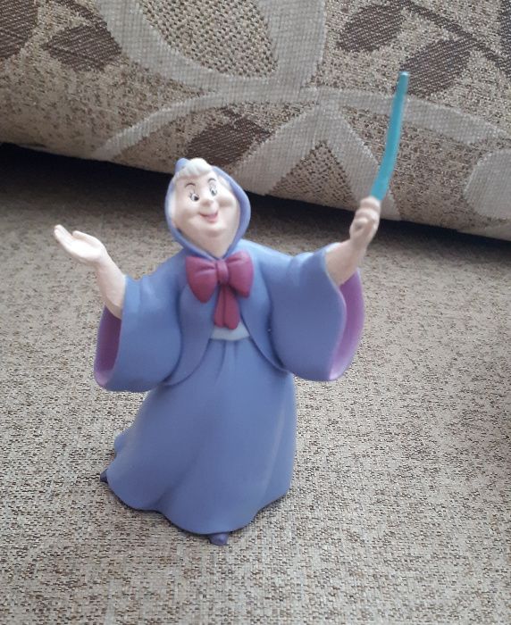 figurka Wróżka chrzestna kopciuszek disney bullyland