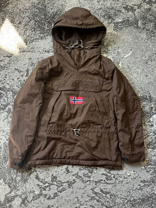 Анорак від napapijri Skidoo в трендовому коричневому кольоря