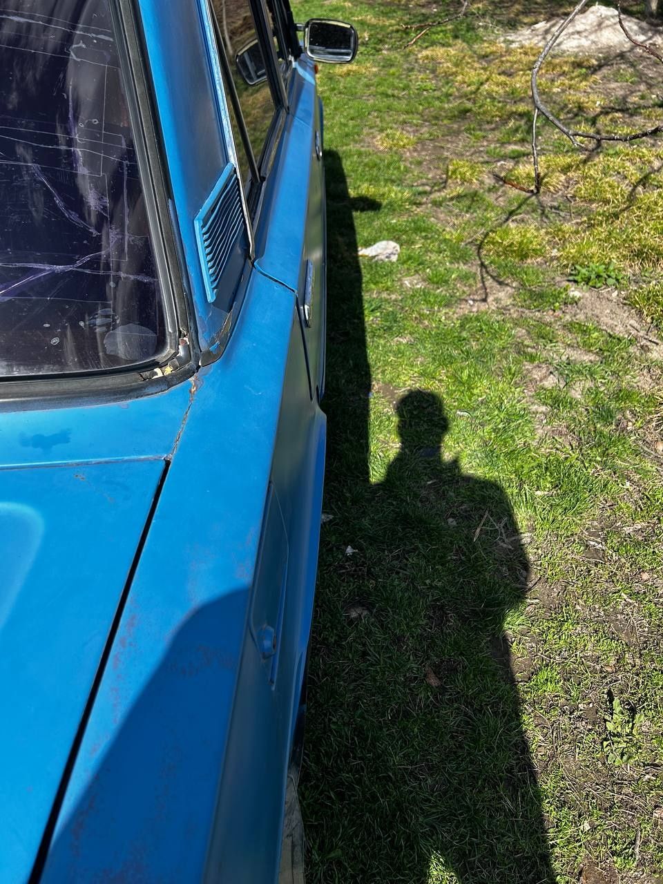 Авто на ходу сів поїхав