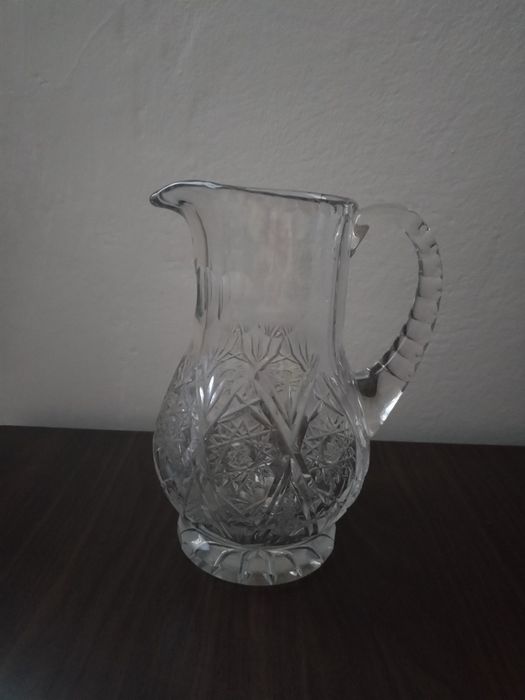 Dzbanek kryształowy