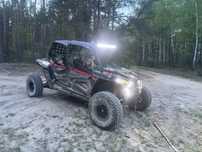 Polaris rzr 1000 xp4