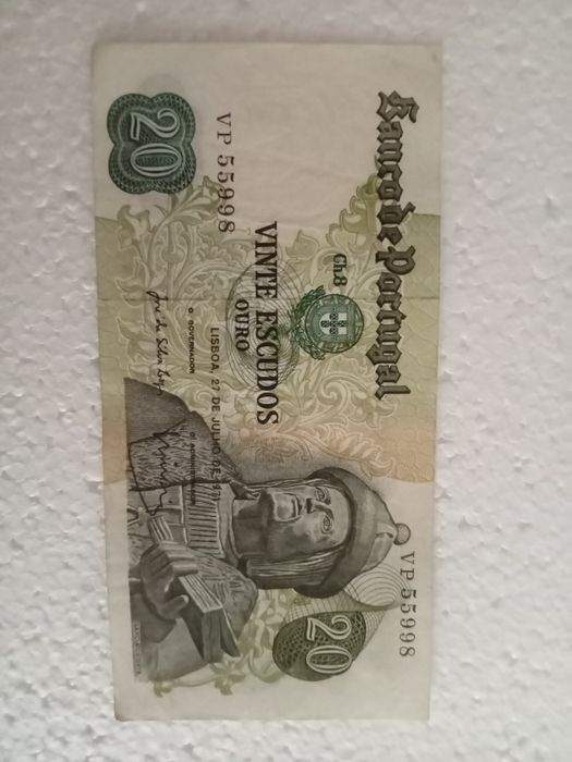 Vendo notas de vinte escudos de Garcia de Orta a  preço baixo