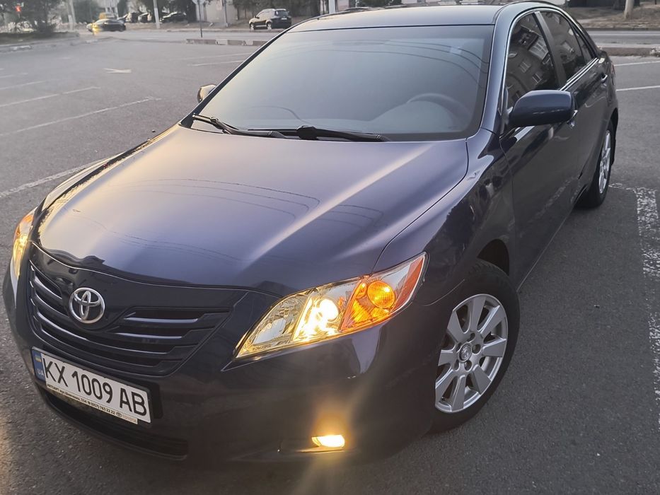 Продам хорошую Тоёту!!!
