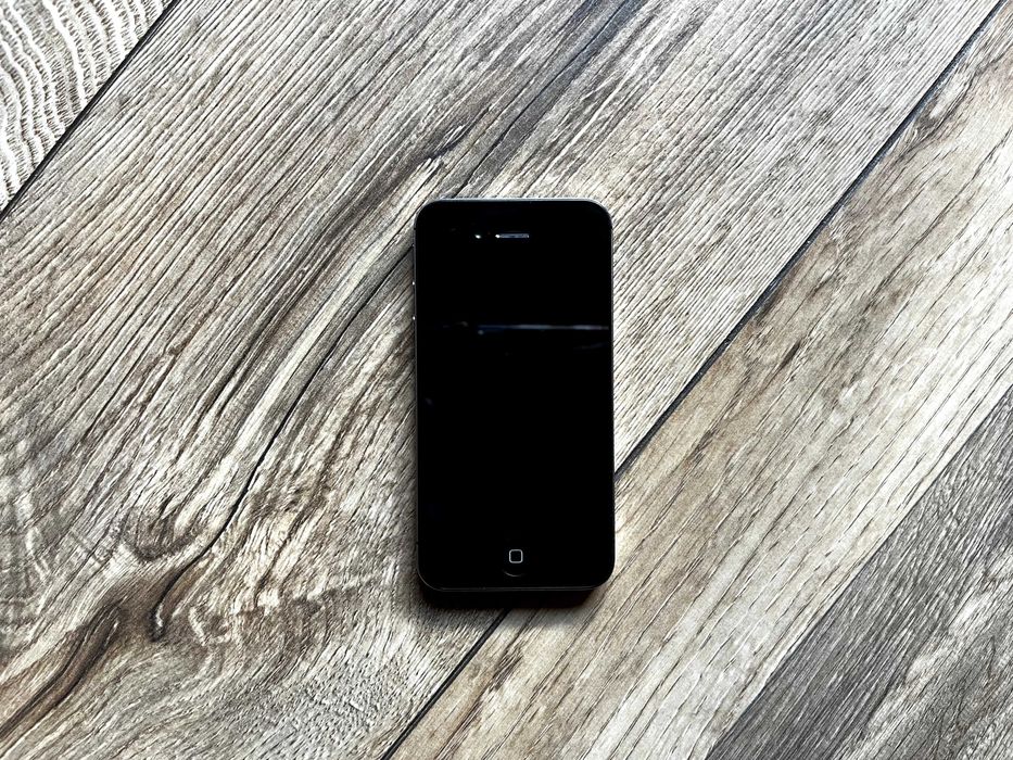 iPhone 4S 64GB CZARNY