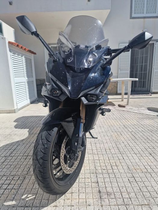 Suzuki GSX  GT+