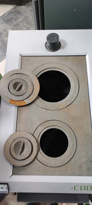 Котел з плитою твердопаливний на дрова