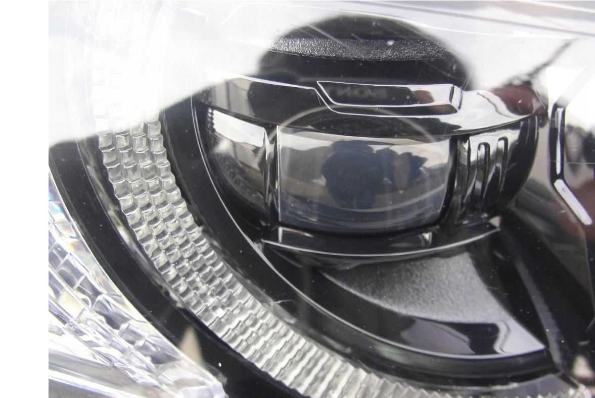 lampa RANGE ROVER EVOQUE BI xenon skretna komplet