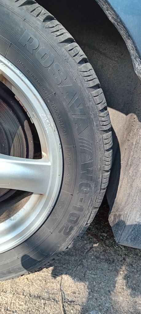 Alufelgi z ładnymi oponami 205/55 R16 Lato/Zima