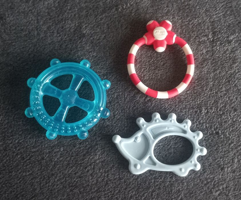 Gryzaki dla niemowląt 3 sztuki Canpol Chicco