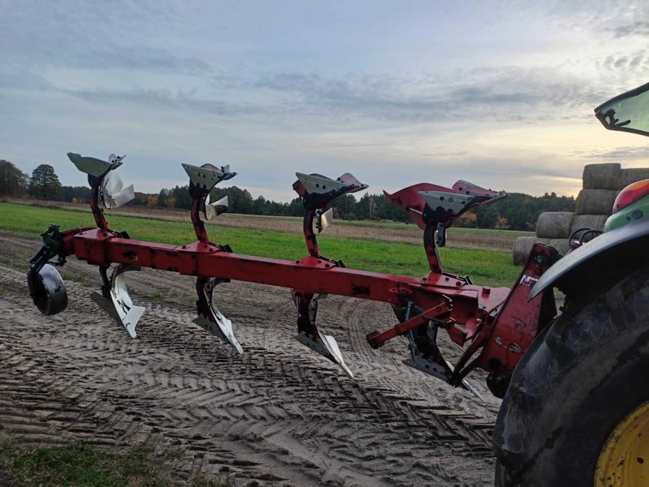 Pług Kverneland 4 skibowy obrotowy