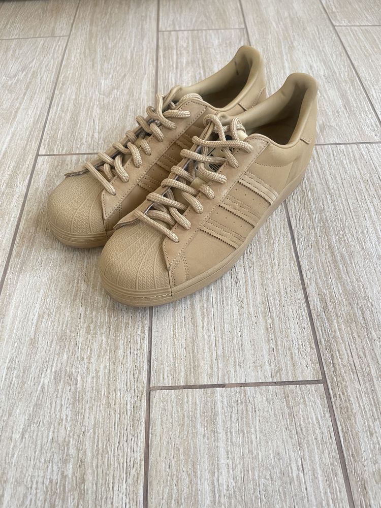 Продам кросівки adidas superstar оригінал, нові!!!