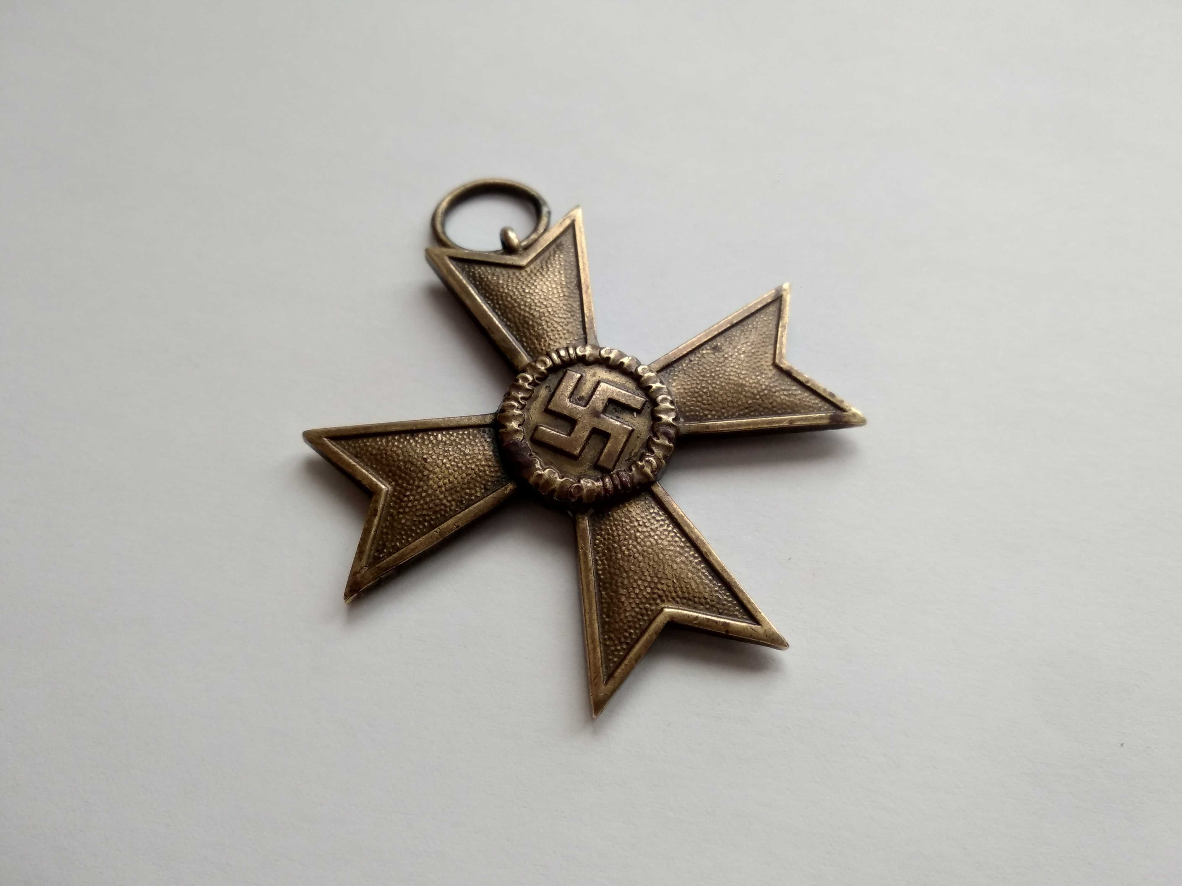 Niemiecki medal 2 wojna z 1939 ORYGINAŁ, sygnatura!