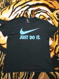 Продам мужскую футболку Nike just do it.