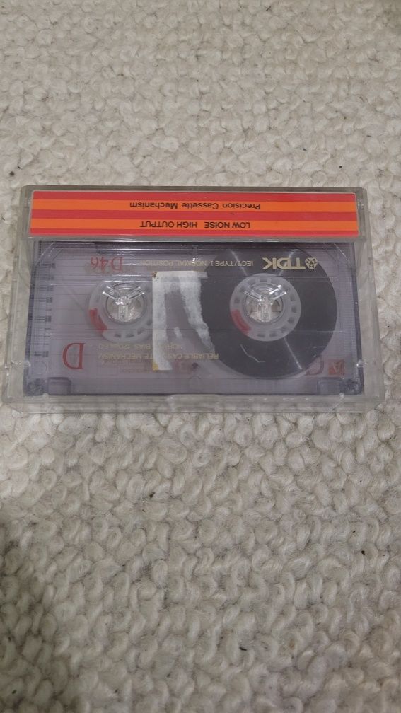 Kaseta magnetofonowa TDK D90