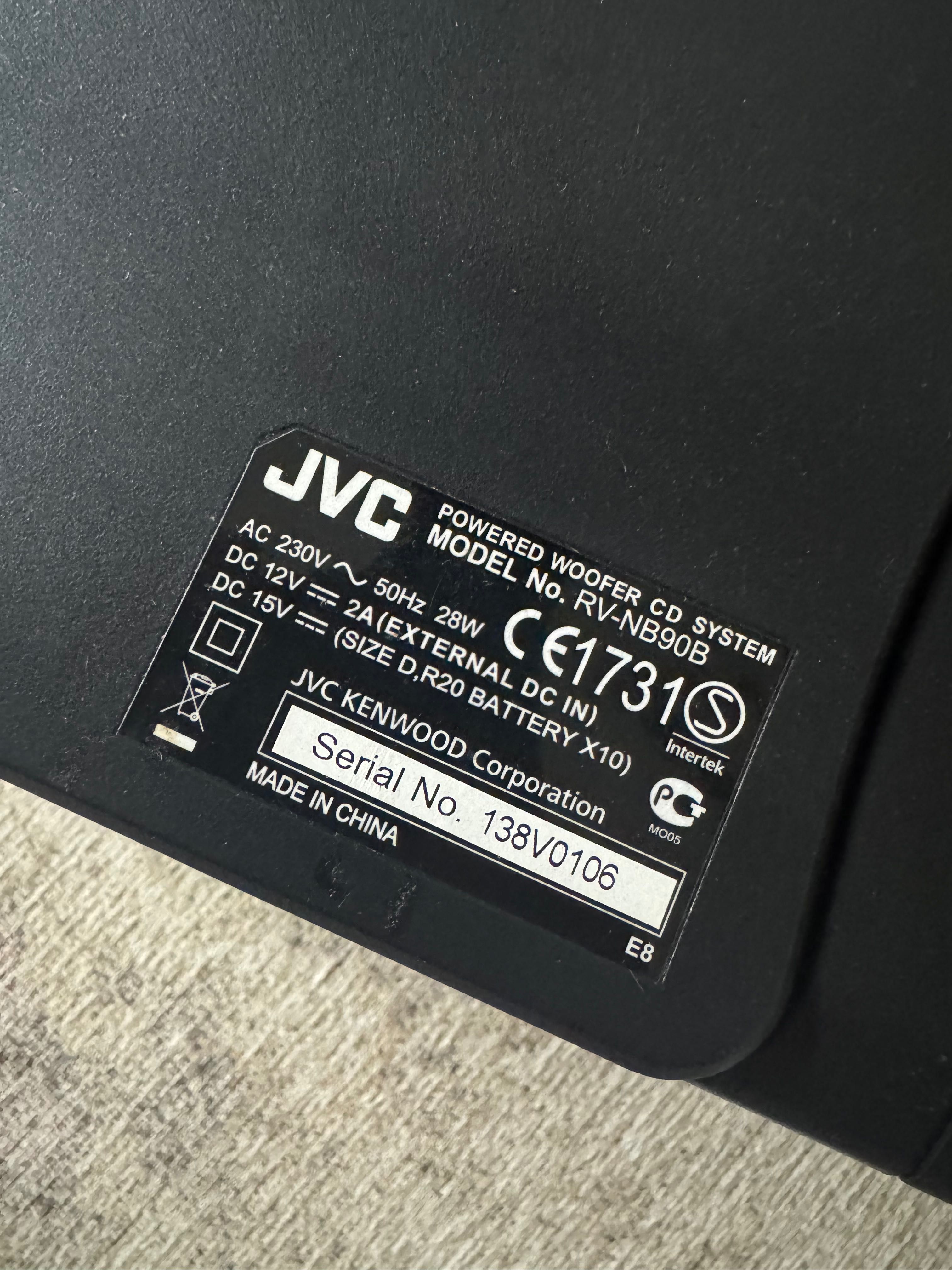 Boombox JVC RV-NB90B