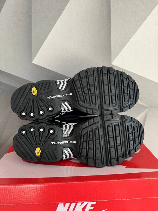 Кросівки Nike Air Max Plus 3 Tn black