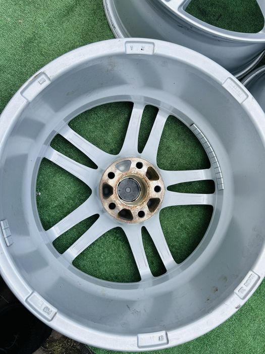 Диски 5/112 R18 VW Audi Skoda Mercedes 8J ET-31