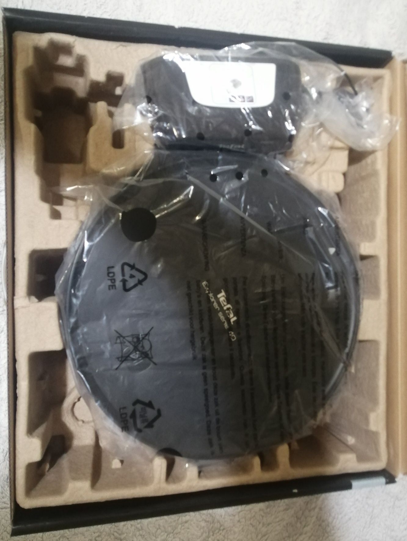 Robot sprzątający Tefal Explorer serie 40