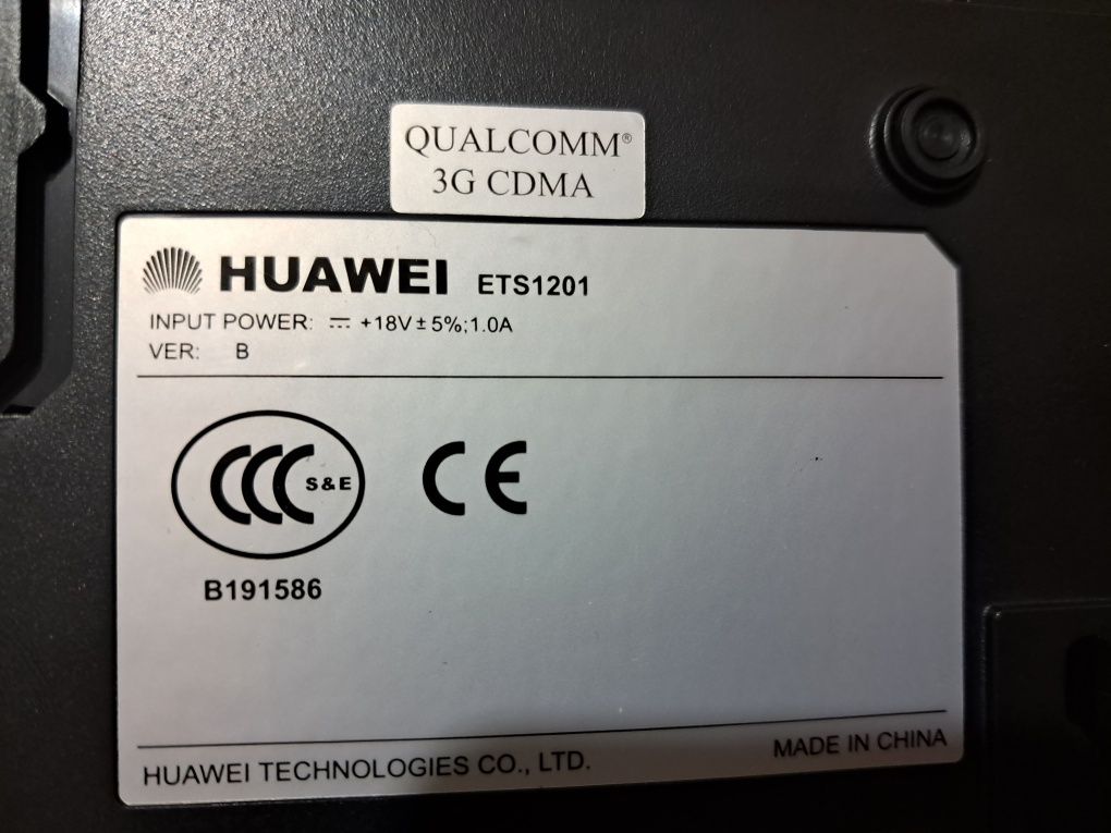 Роутер Huawei ETS 1201