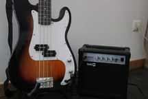 Baixo instrumento musical