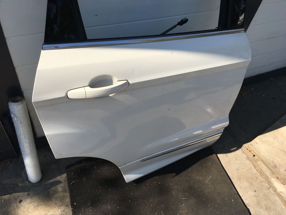 Drzwi prawy tył prawe tylne Ford Kuga Mk2