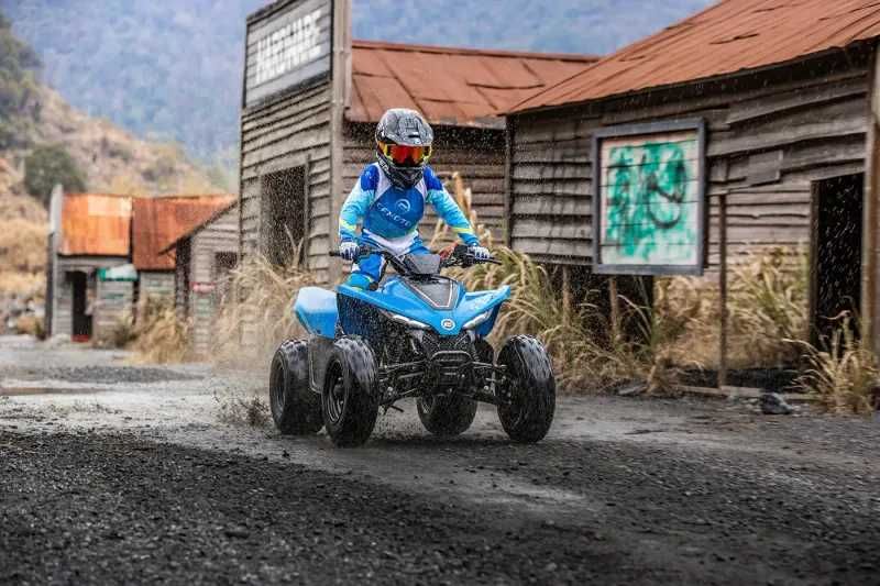Mini ATV Quad CF Moto C-Force 110 dla dziecka + kask ! PROMOCJA !