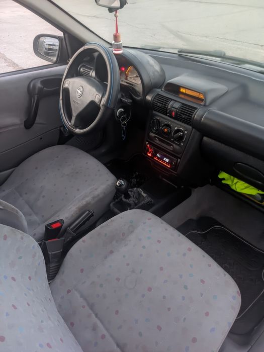 Opel Corsa 98 gasolina
