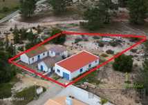 Terreno de 788 m2 com PIP approvado com vistas abertas para o Golfo do