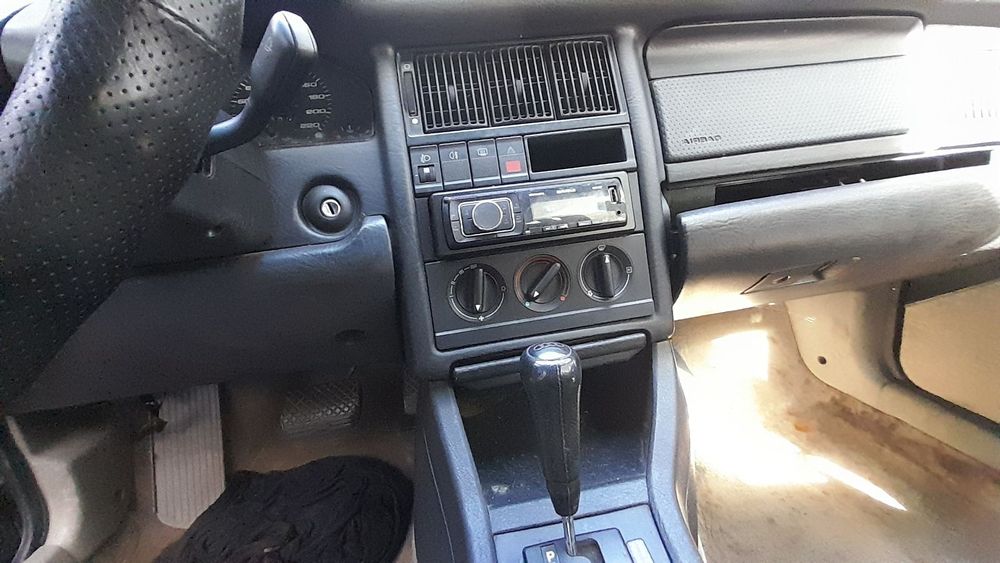 Двері ляда абс 2.0Е ауді 80 б4 АКПП авант