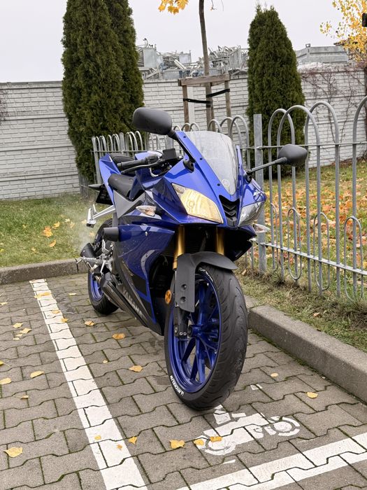 Yamaha yzf r125