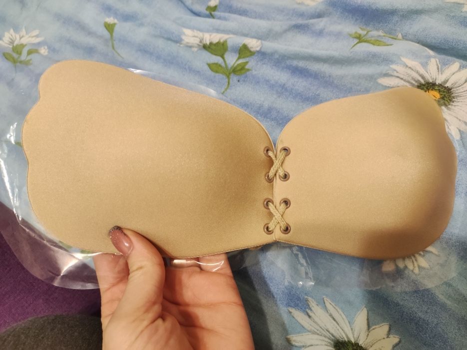 Продам силіконовий бюстгальтер -невидимка