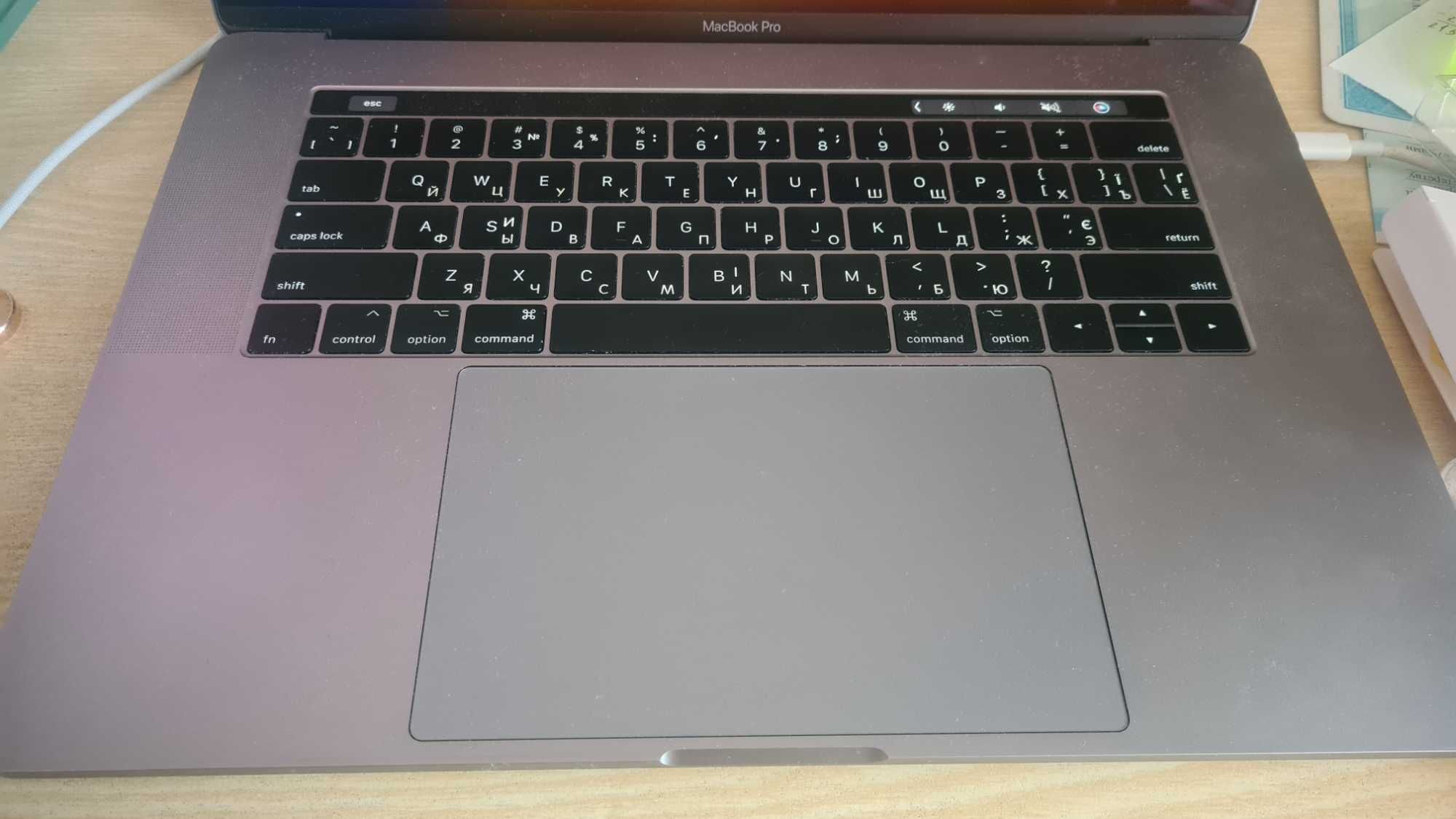 MacBook Pro 2017 16/256Gb Radeon Pro 555 2Gb